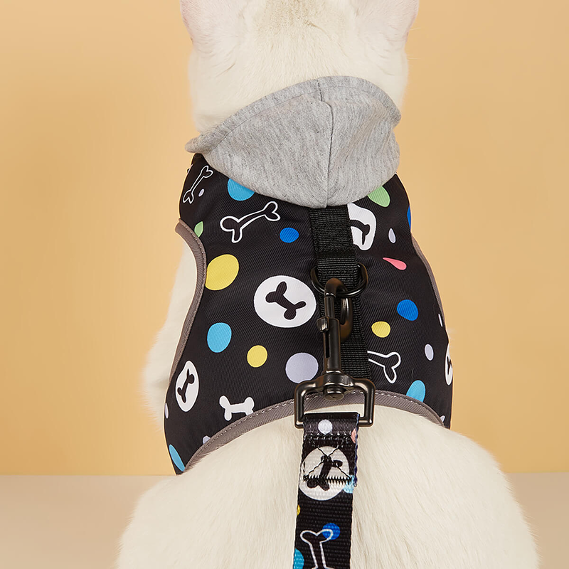 Шлейка Midepet с капюшоном S (шея 25, грудь 28-34 см) черная