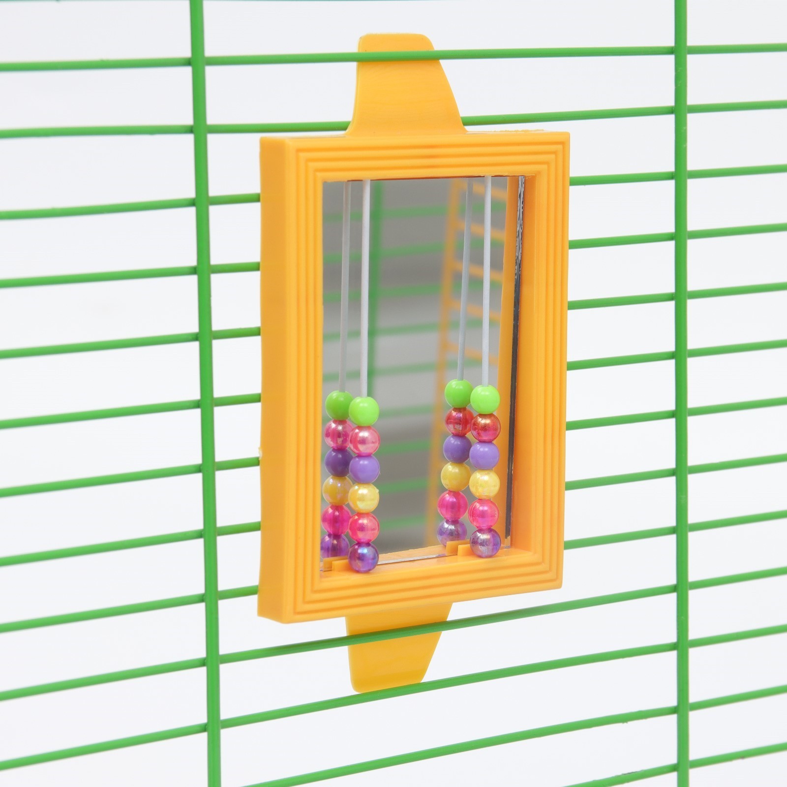 Игрушка для птиц Triol BR-6 Зеркало с Бусинками 13х7см