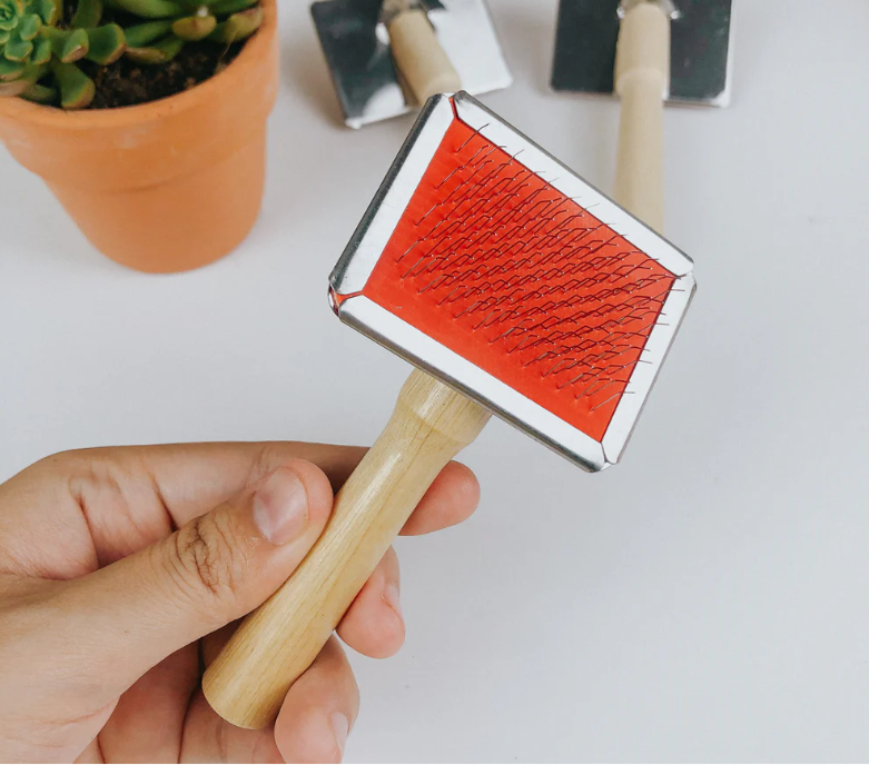 Пуходерка TopPet ECO Металлическая малая (60*45)